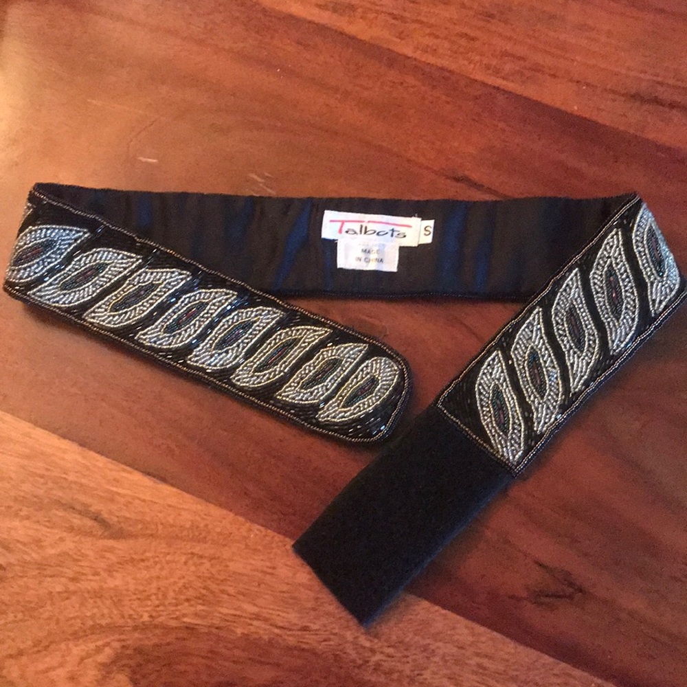 Talbots beaded Velcro belt